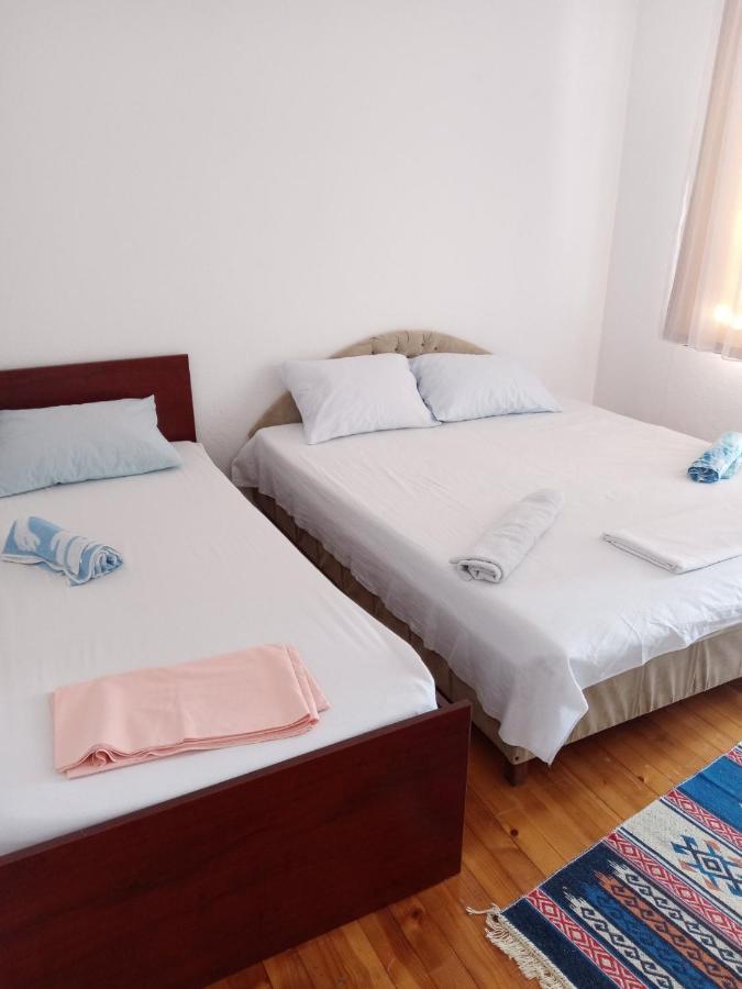 מוסטר Apartman Seno מראה חיצוני תמונה