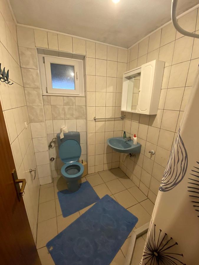 מוסטר Apartman Seno מראה חיצוני תמונה