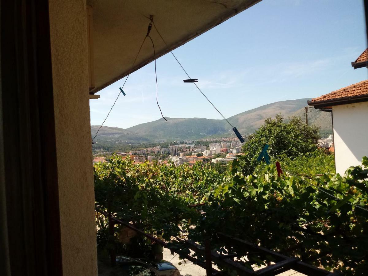 מוסטר Apartman Seno מראה חיצוני תמונה
